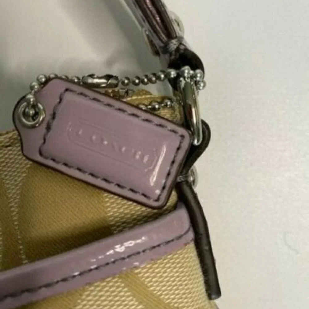 Coach‎ Shoulder/Crossbody Bag with Purple Trim EUC